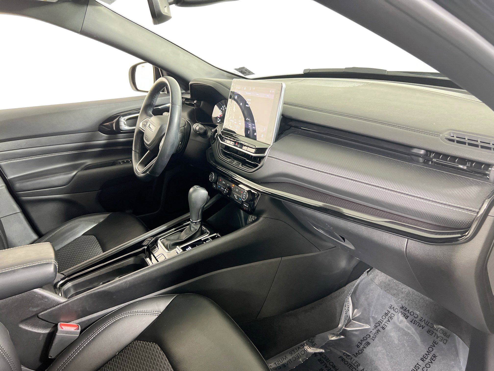 Used 2022 Jeep Compass Altitude w/ Convenience Group image 27