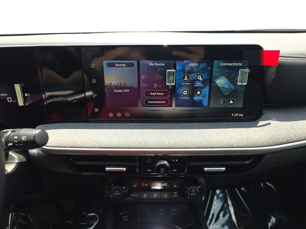 New 2026 Nissan Kicks SV w/ SV Premium Package FWD image 20
