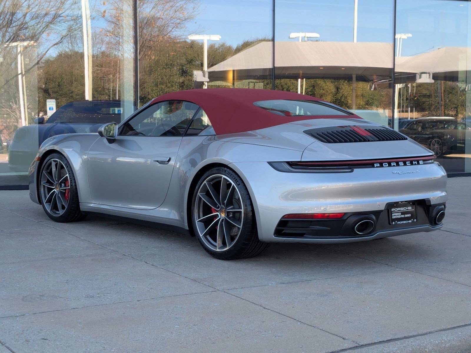 Used 2021 Porsche 911 Carrera S image 3