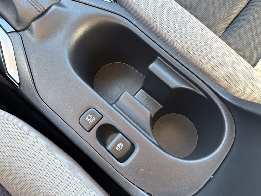 Used 2025 Toyota Corolla LE FWD image 27