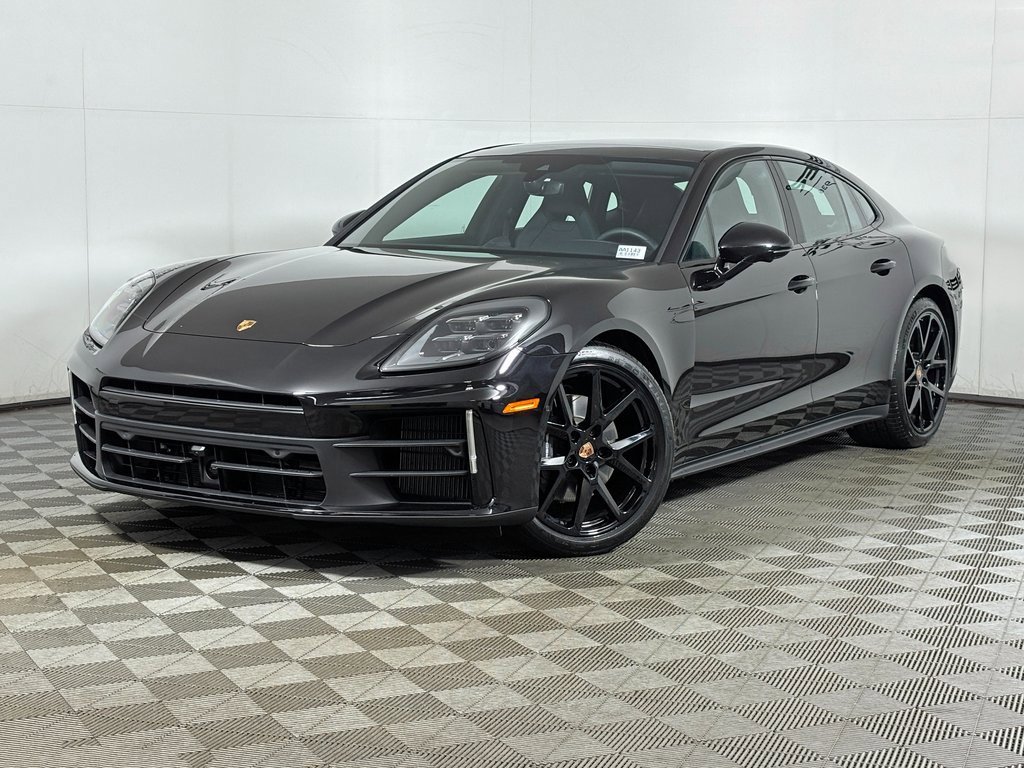 Used 2026 Porsche Panamera 4 image 1
