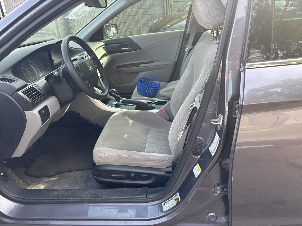 Used 2015 Honda Accord EX image 12