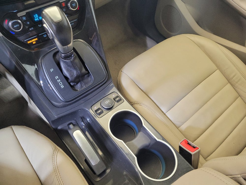 Used 2015 Ford Escape Titanium FWD image 26