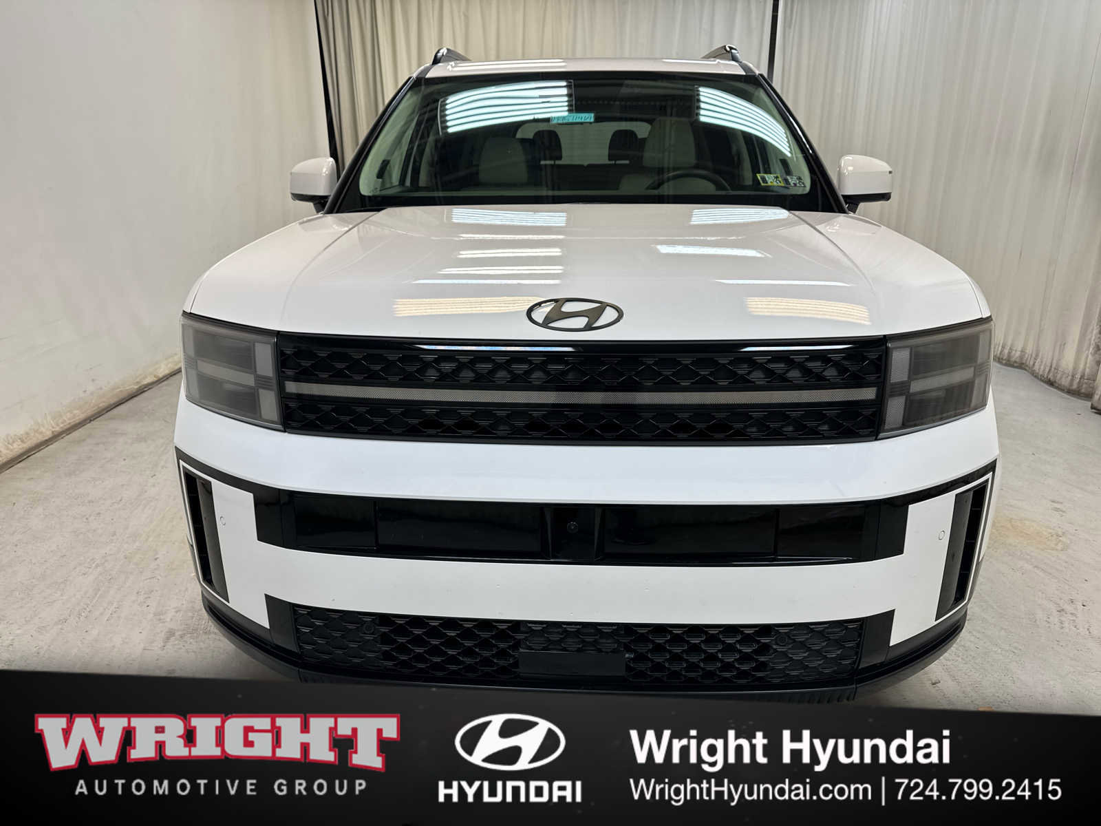 Used 2025 Hyundai Santa Fe Calligraphy image 2