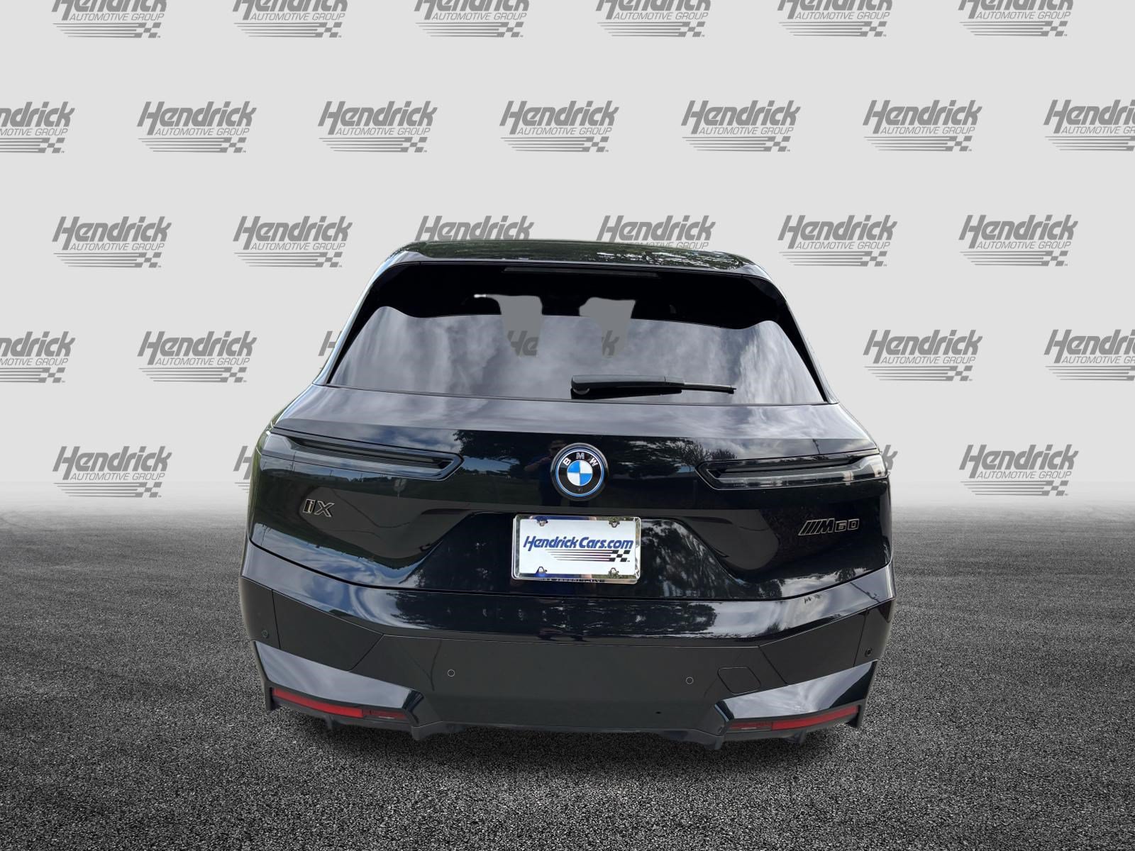Certified 2023 BMW iX M60 w/ Executive Package AWD/4WD image 8