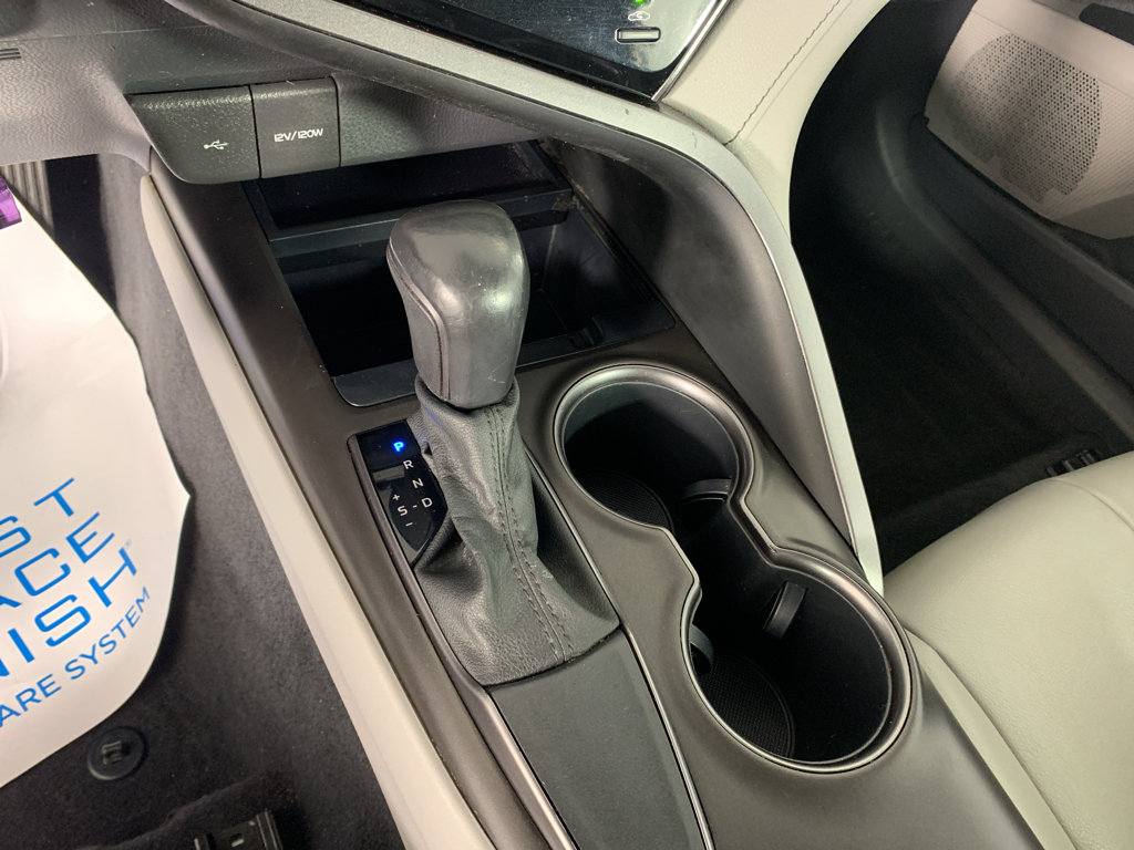 Used 2021 Toyota Camry SE FWD image 23