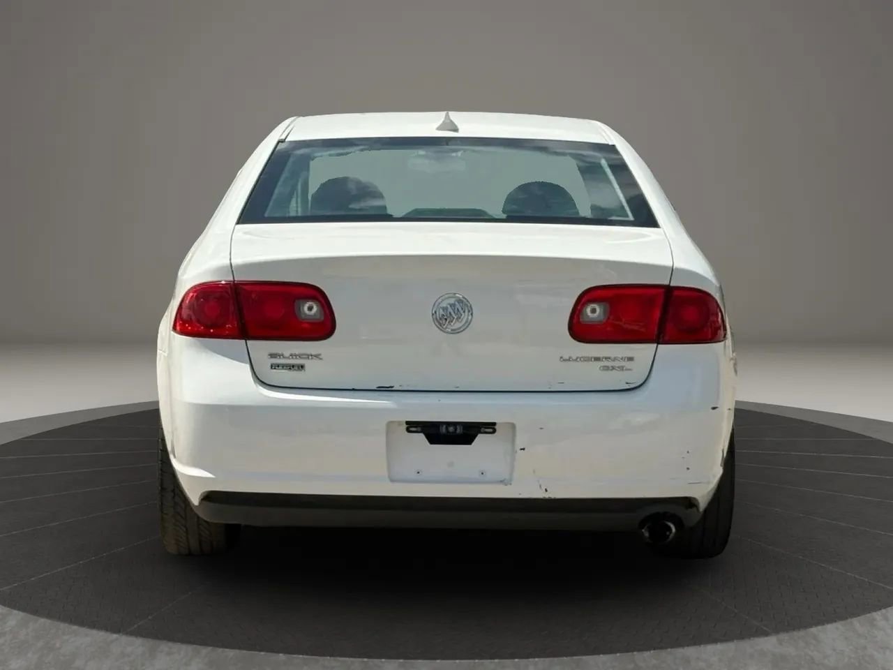Used 2011 Buick Lucerne CXL FWD image 6