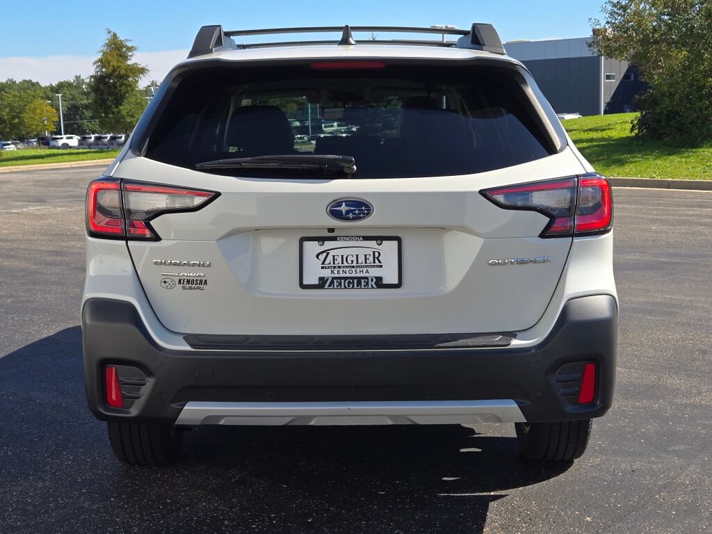 Used 2020 Subaru Outback Limited w/ Popular Package #2 AWD/4WD image 12