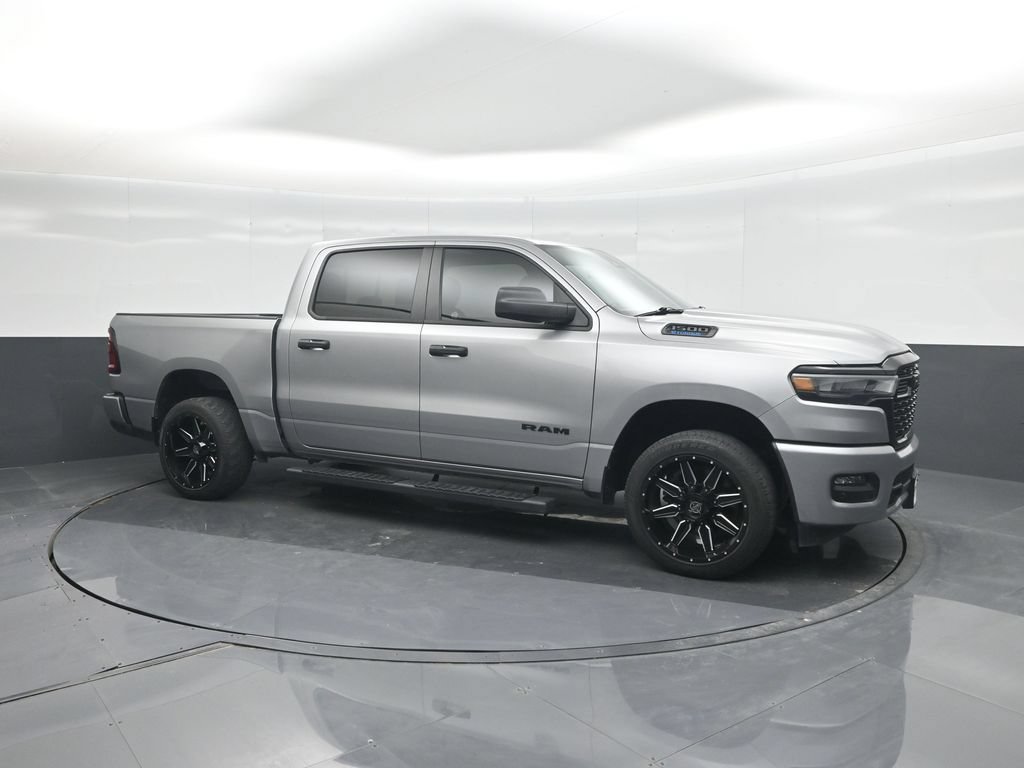 Used 2025 RAM 1500 Tradesman w/ Night Edition AWD/4WD image 11