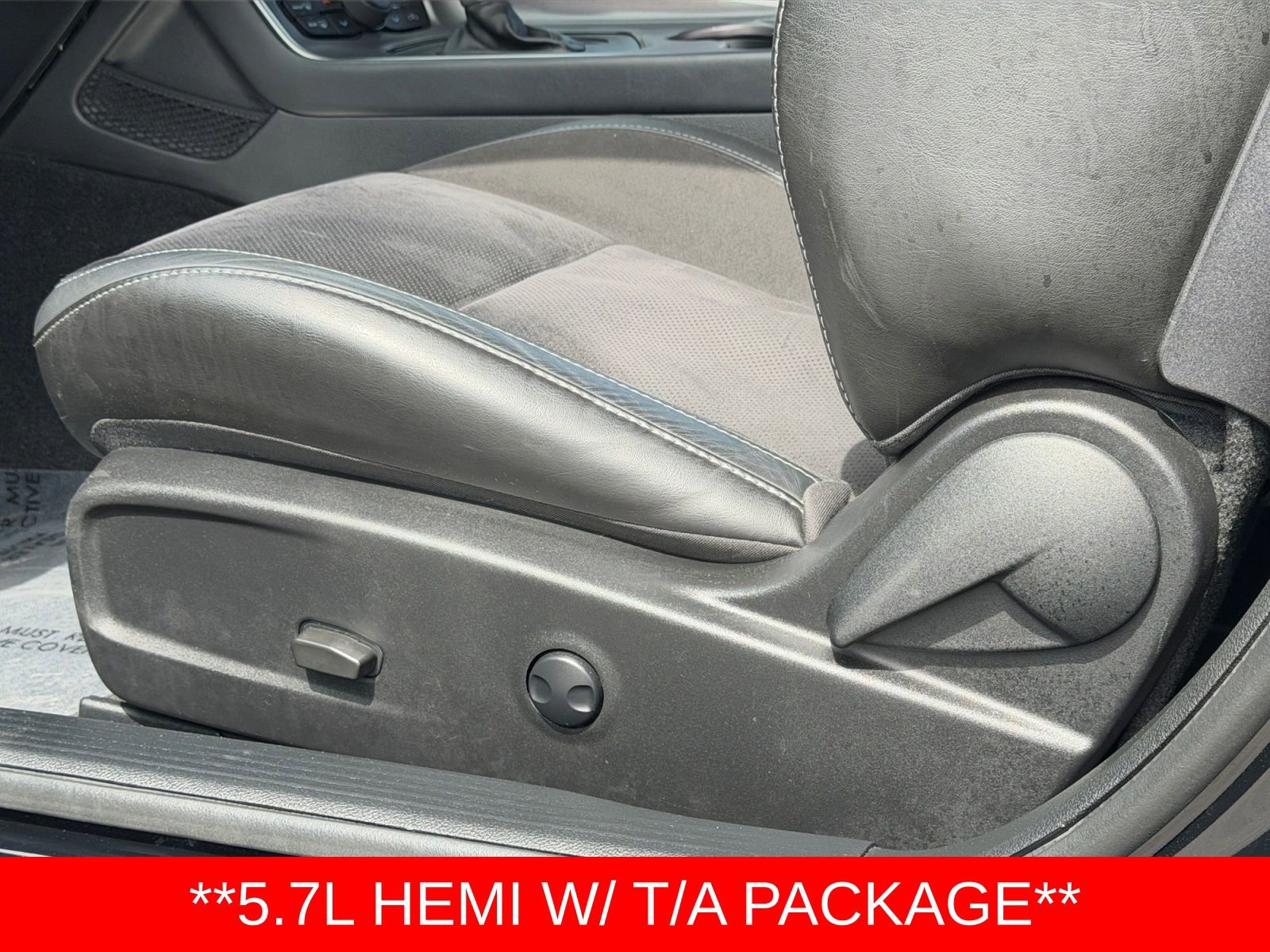 Used 2022 Dodge Challenger R/T w/ T/A Package RWD image 17