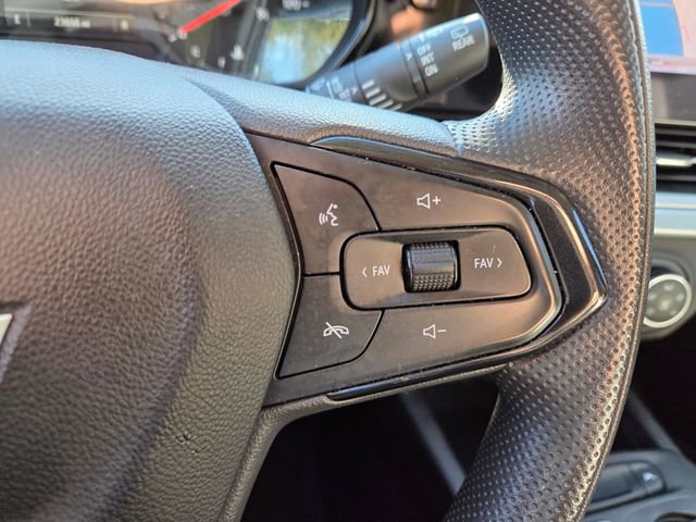 Used 2024 Chevrolet Trax LS image 35