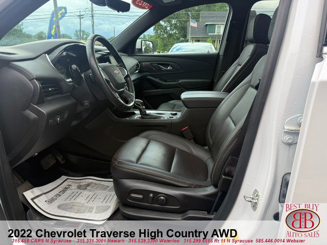 Used 2023 Chevrolet Traverse High Country AWD/4WD image 10