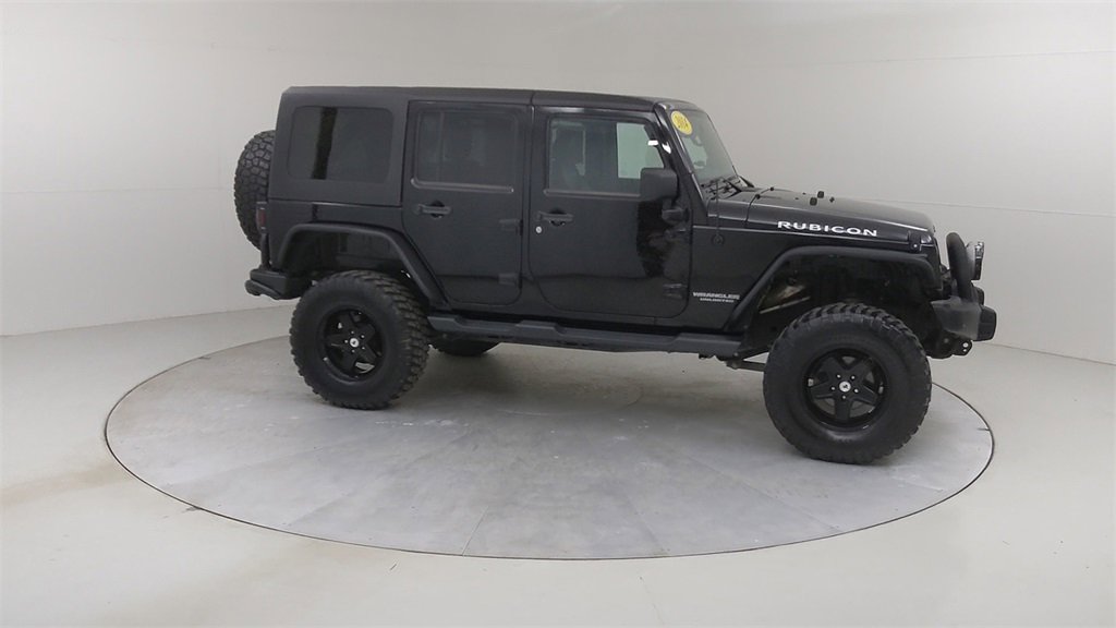 Used 2014 Jeep Wrangler Unlimited Rubicon w/ Connectivity Group image 11