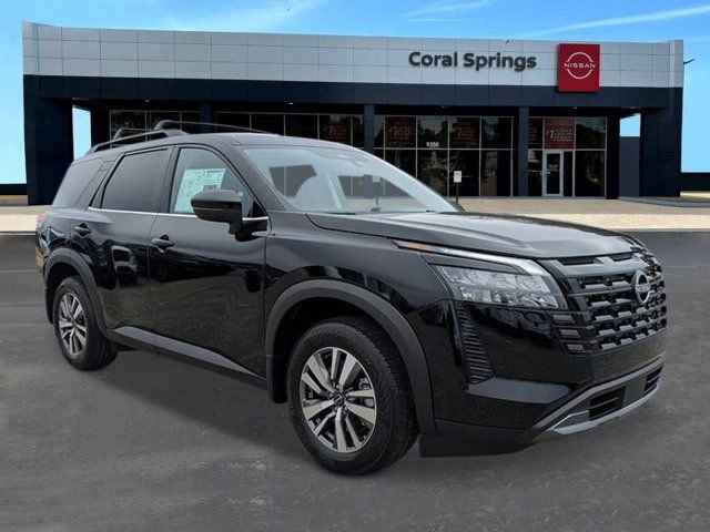 New 2026 Nissan Pathfinder SL image 7