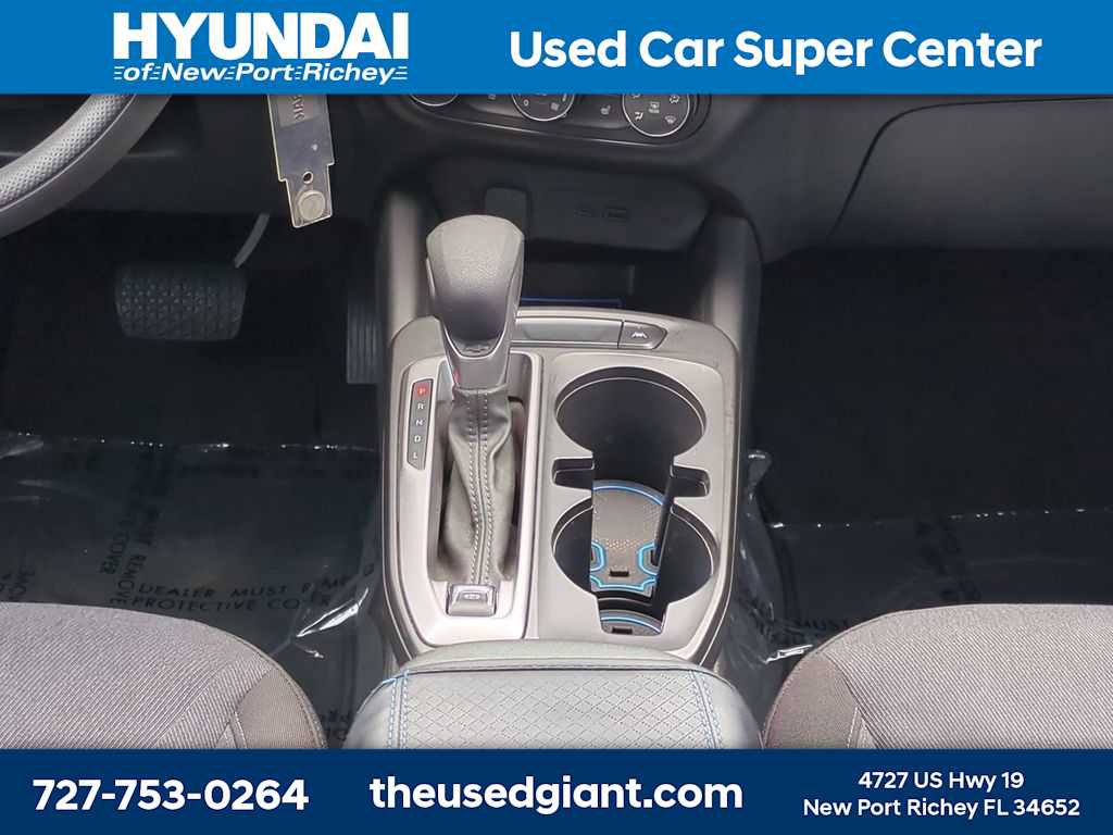 Used 2024 Chevrolet Trax LS w/ LS Convenience Package FWD image 19