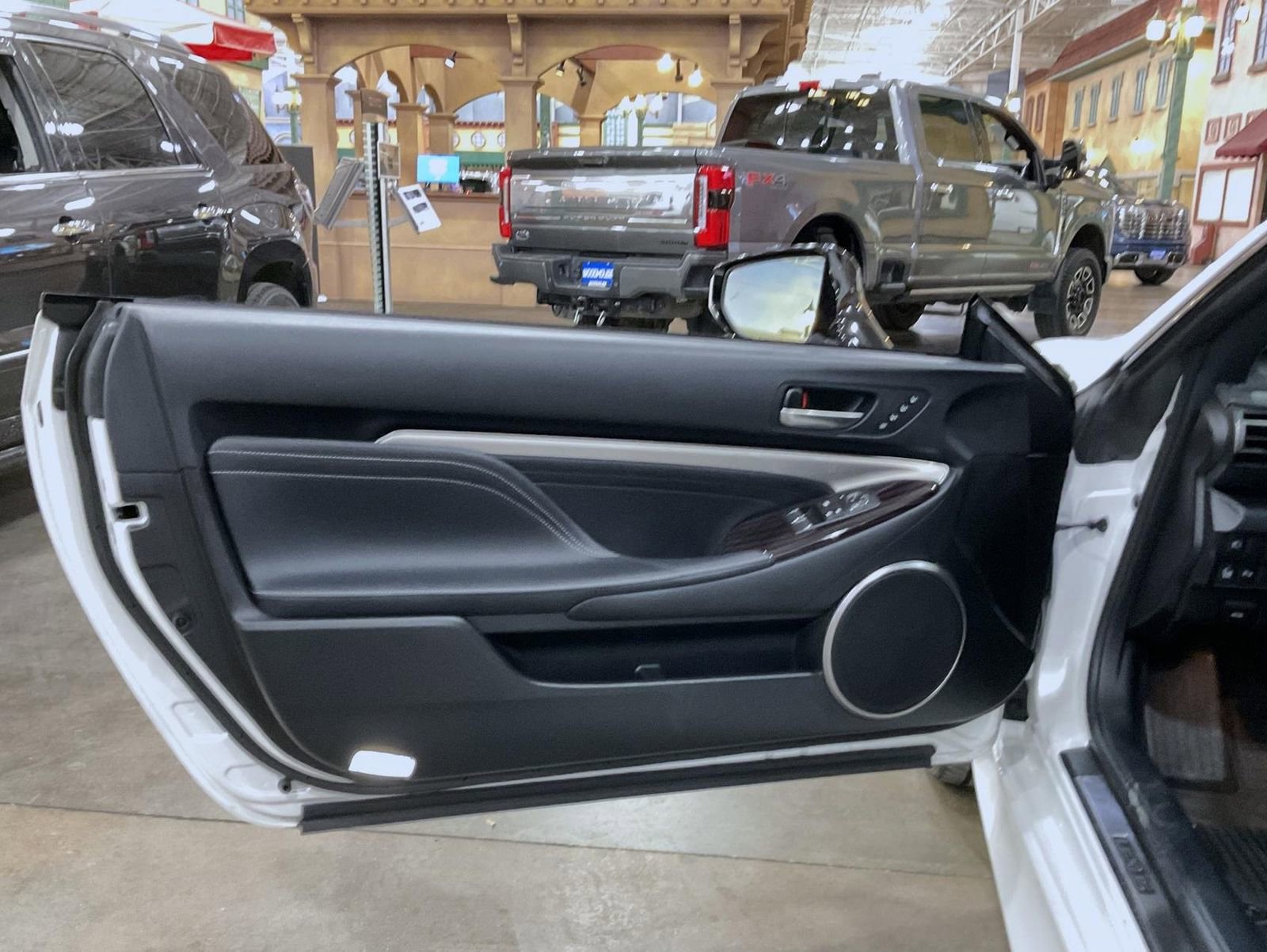 Used 2022 Lexus RC 350 w/ Premium Package image 9