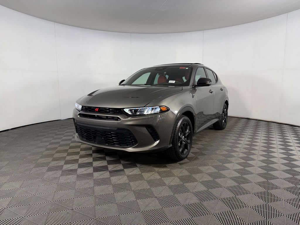 Used 2024 Dodge Hornet R/T Plus w/ Tech Pack Plus w/o Parking AWD/4WD image 3
