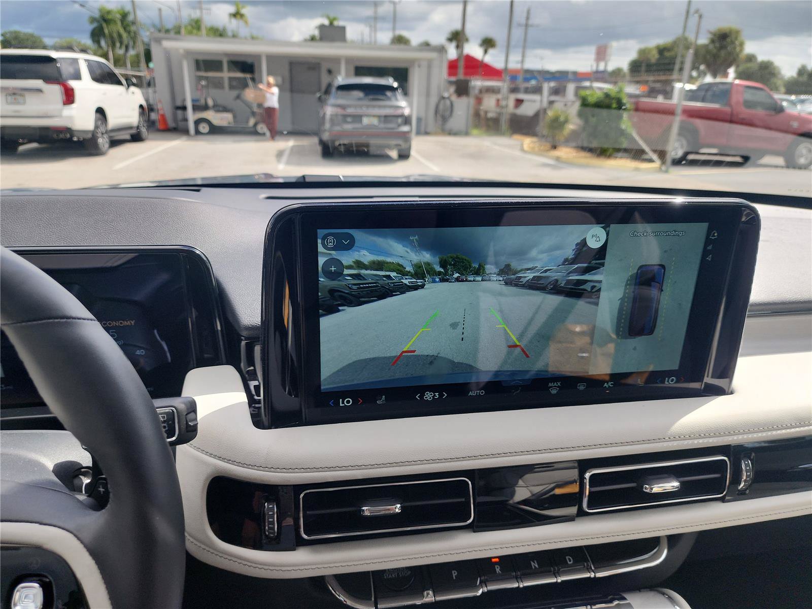 New 2027 Lincoln Aviator Reserve AWD/4WD image 32
