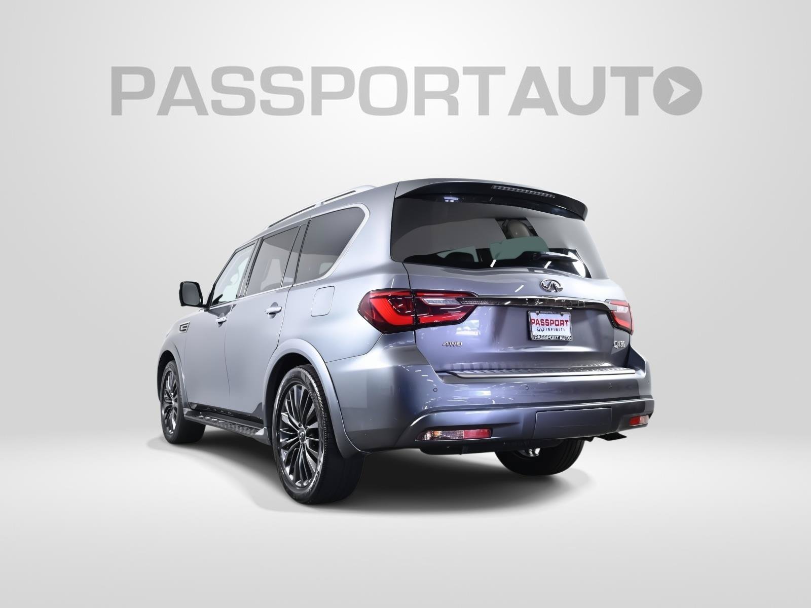 Used 2021 INFINITI QX80 Premium Select w/ All-Season Package AWD/4WD image 4