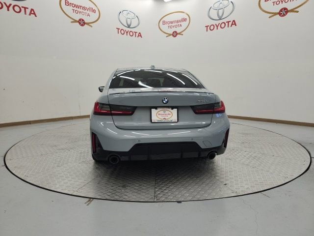 Used 2023 BMW 330i Sedan w/ M Sport Package image 7