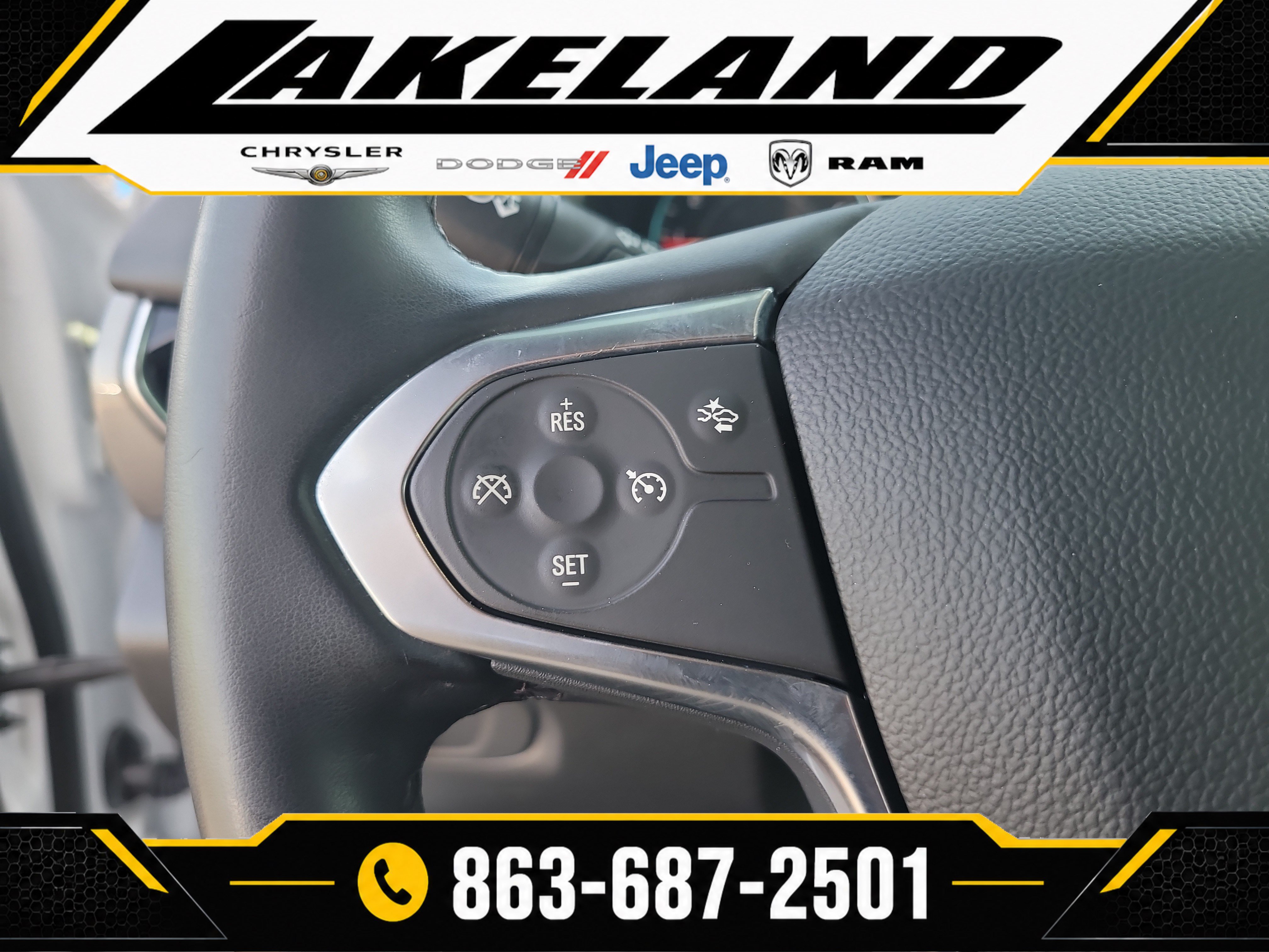 Used 2023 Chevrolet Traverse LT AWD/4WD image 27