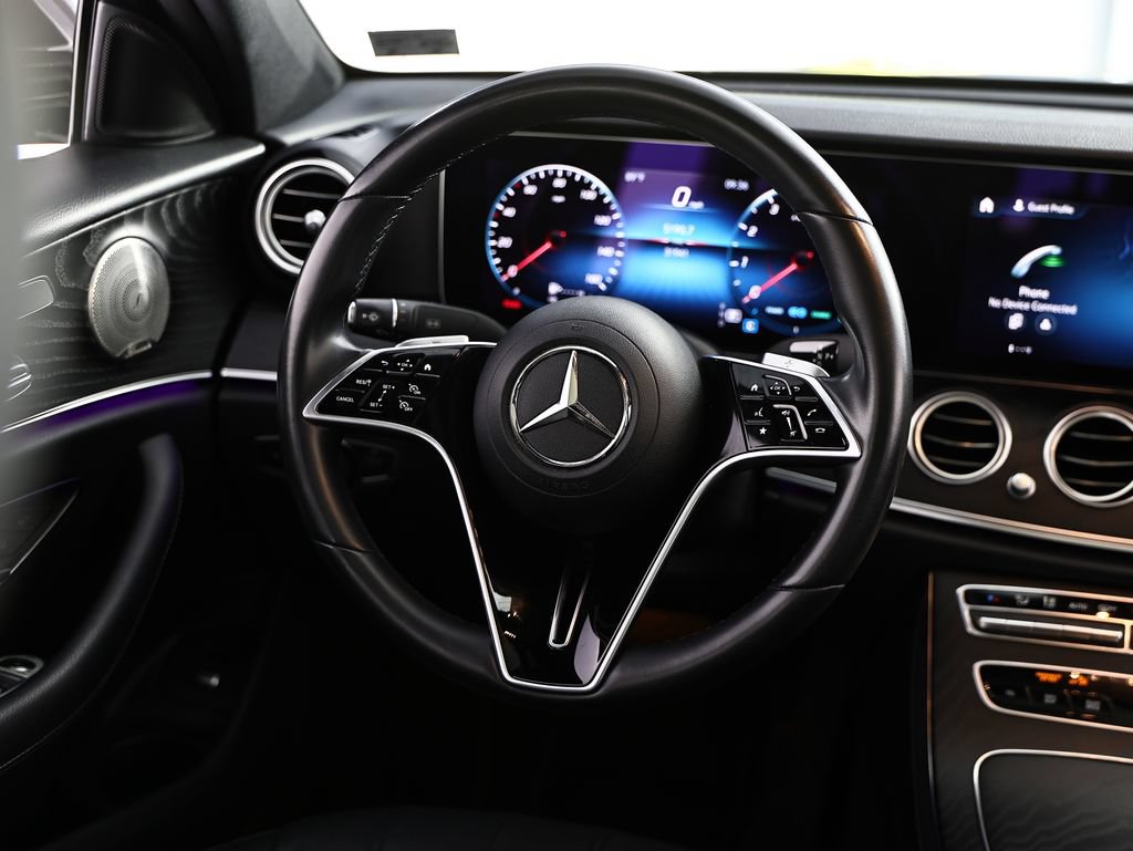 Used 2023 Mercedes-Benz E 450 4MATIC Sedan image 29