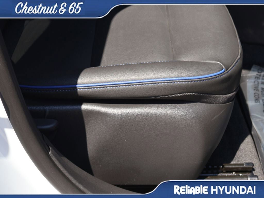Used 2024 Buick Envista Sport Touring w/ Convenience I Package image 11