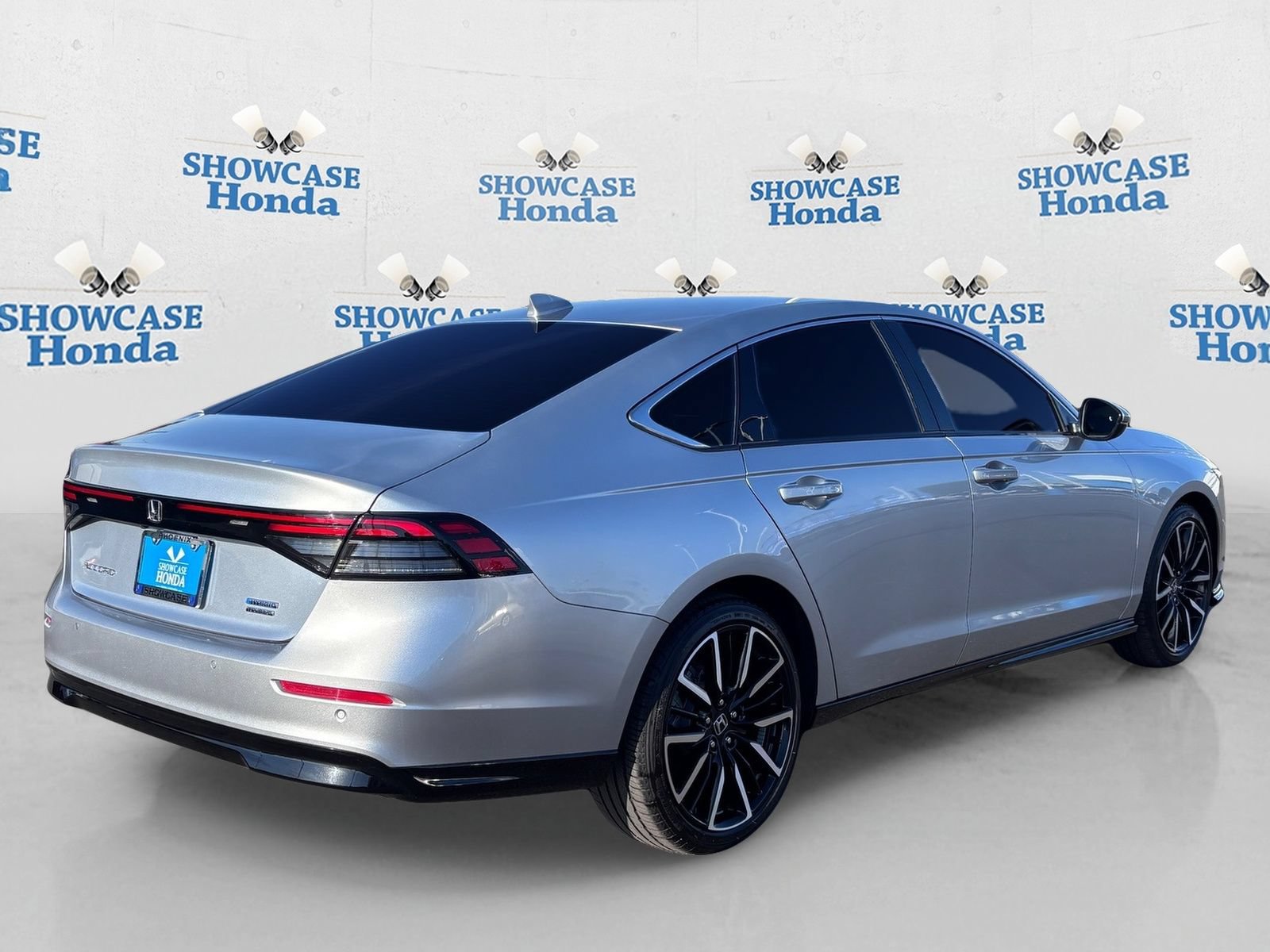 Used 2025 Honda Accord Touring image 8