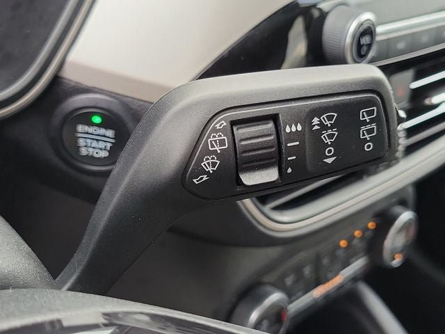 Used 2021 Ford Escape SE w/ Convenience Package AWD/4WD image 15