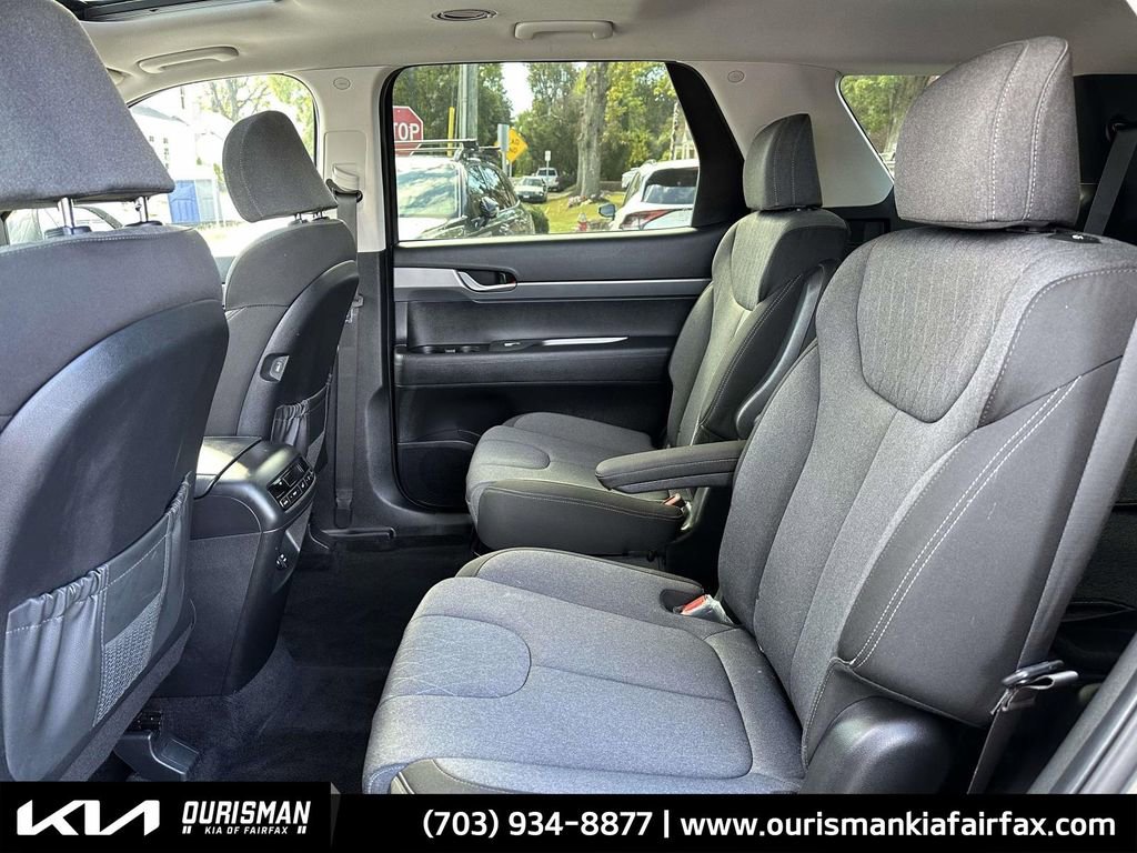 Used 2021 Hyundai Palisade SEL w/ Cargo Package image 21