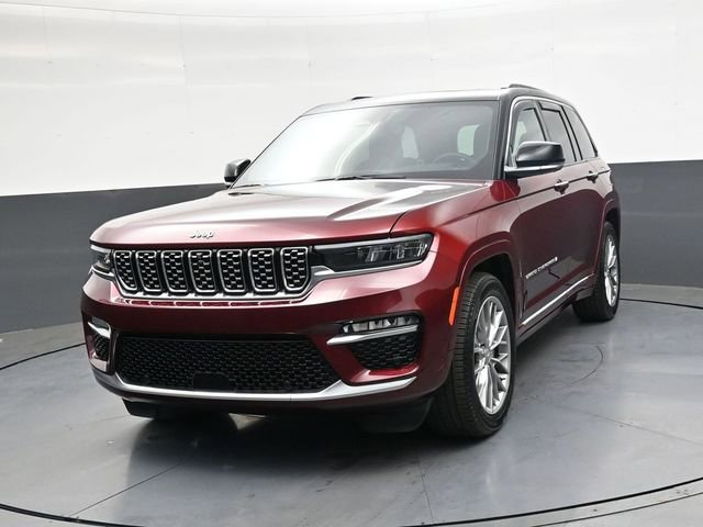 Used 2024 Jeep Grand Cherokee Summit AWD/4WD image 9