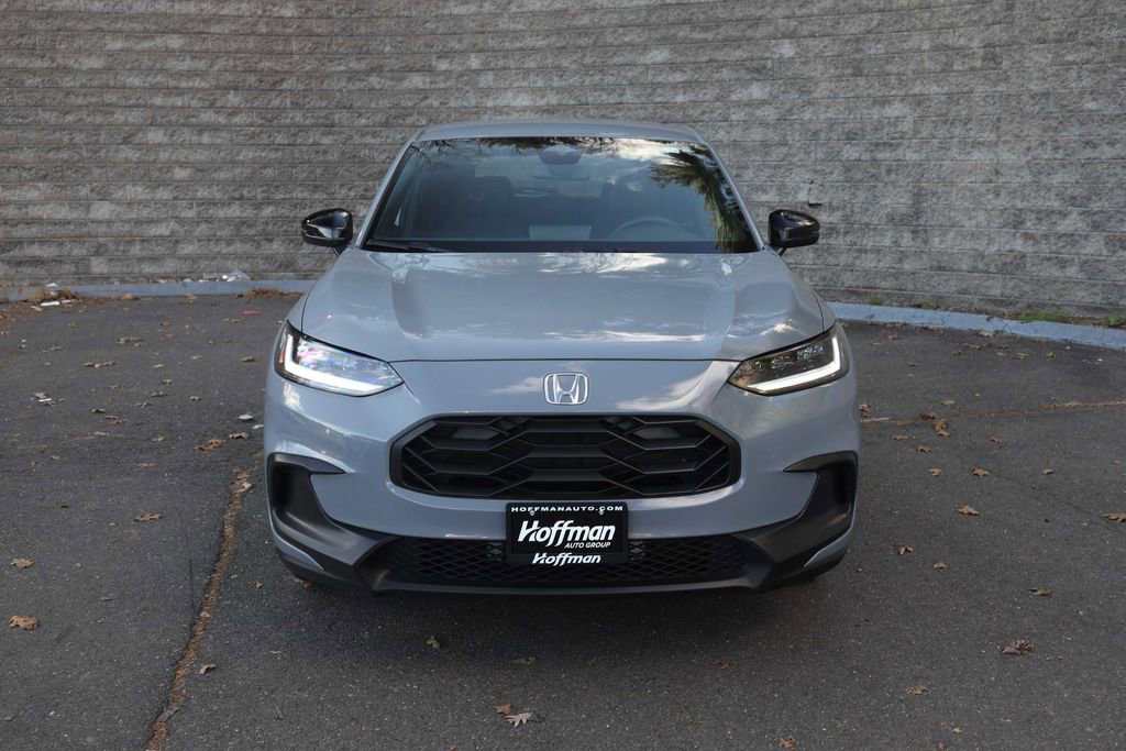 Used 2024 Honda HR-V Sport image 3