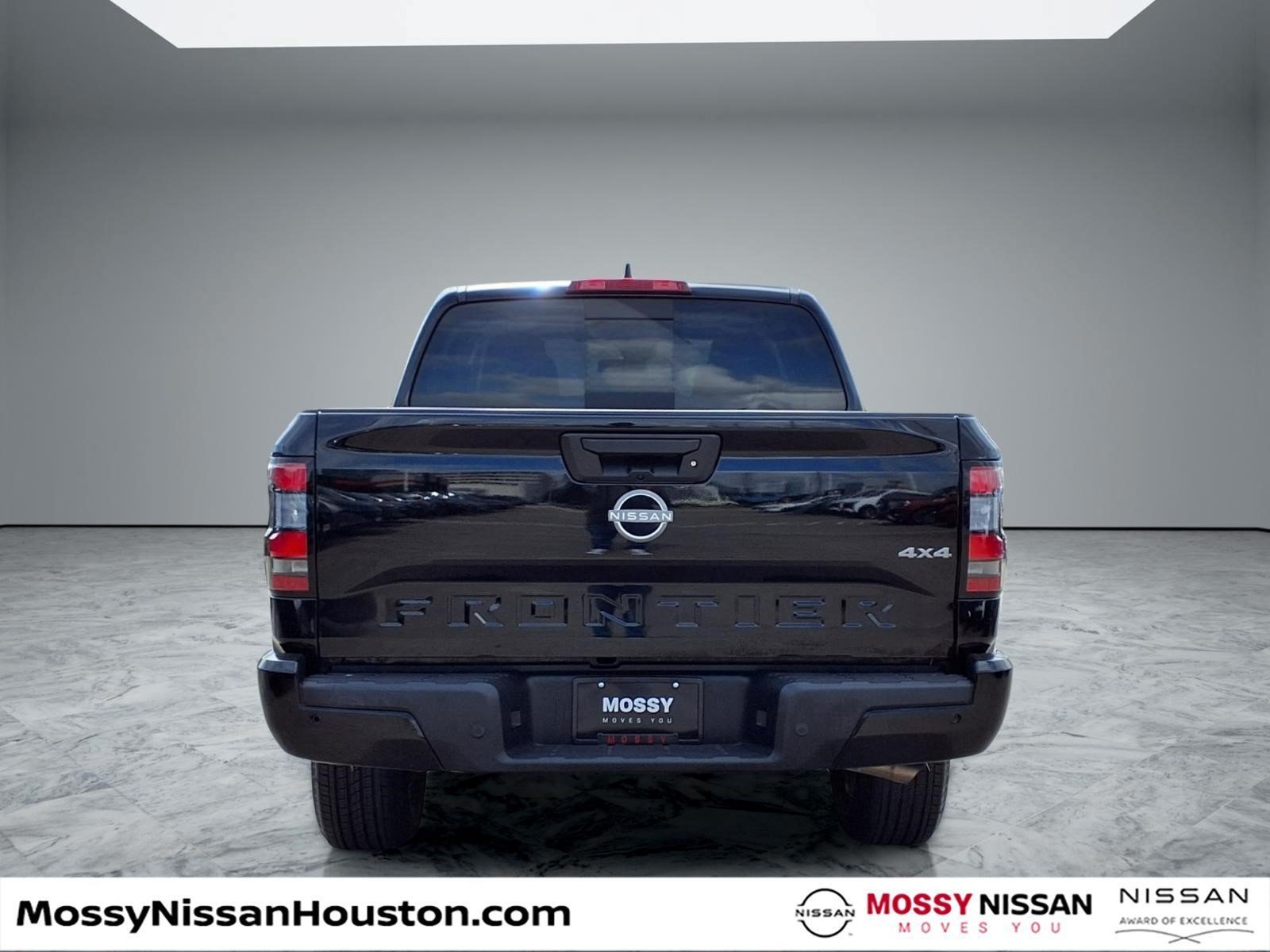 Used 2026 Nissan Frontier SV AWD/4WD image 6