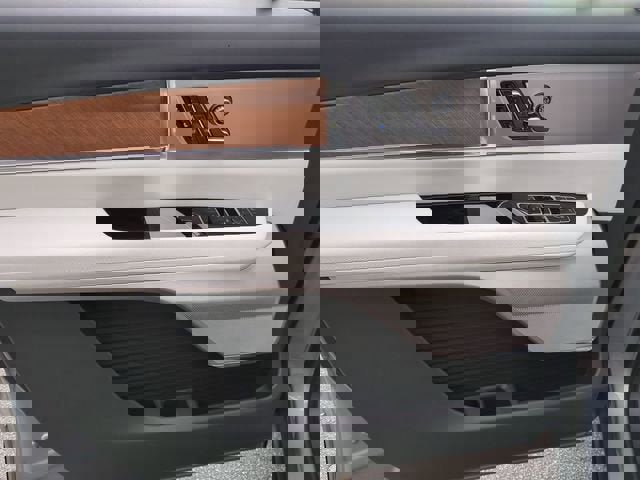 New 2026 Cadillac Vistiq Luxury image 23