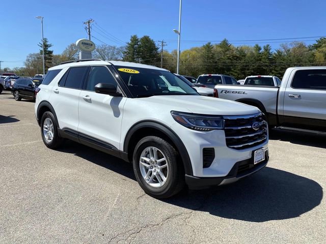 Used 2026 Ford Explorer Active AWD/4WD image 1