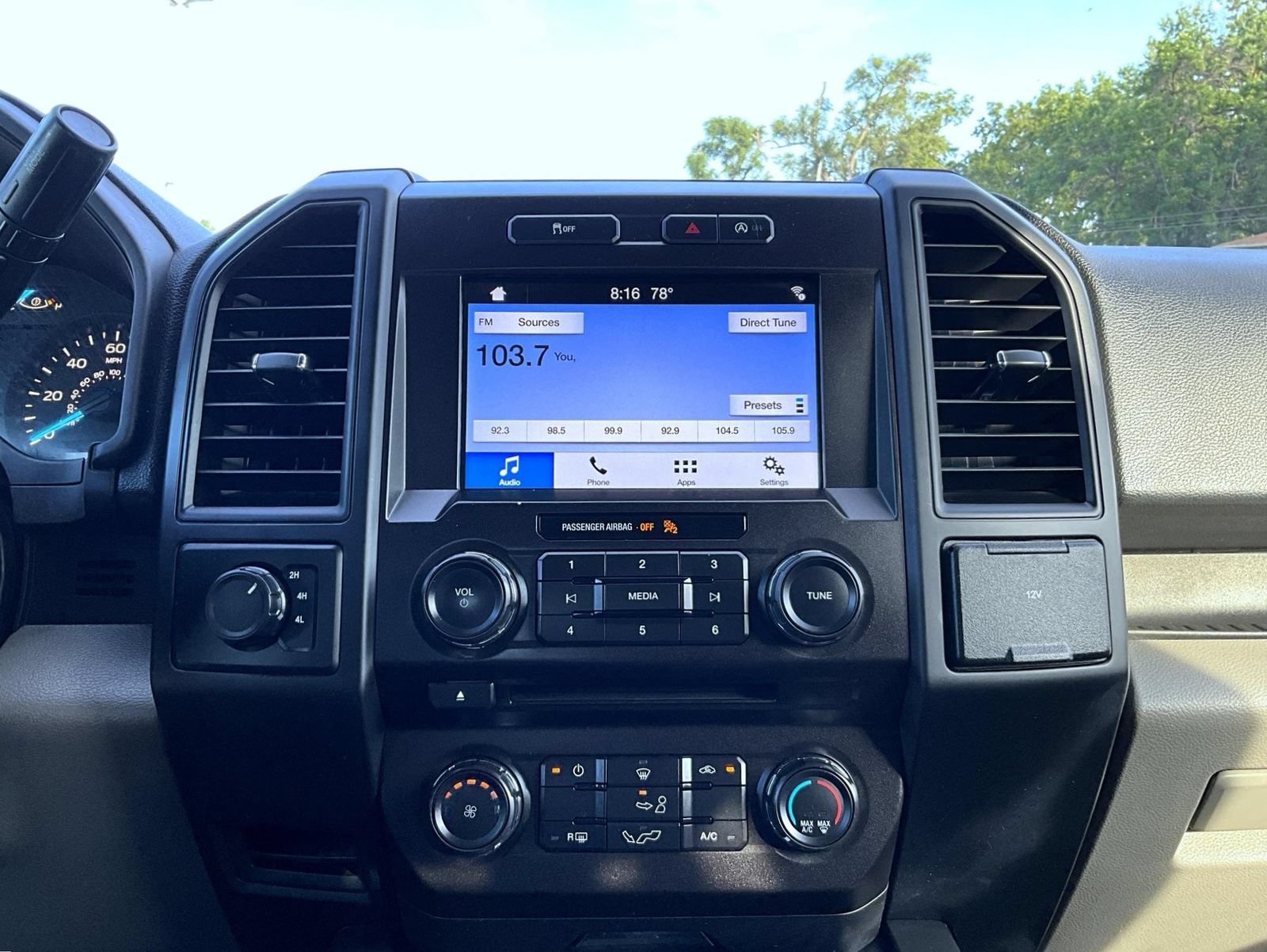 Used 2018 Ford F150 XL w/ Equipment Group 101A Mid AWD/4WD image 14