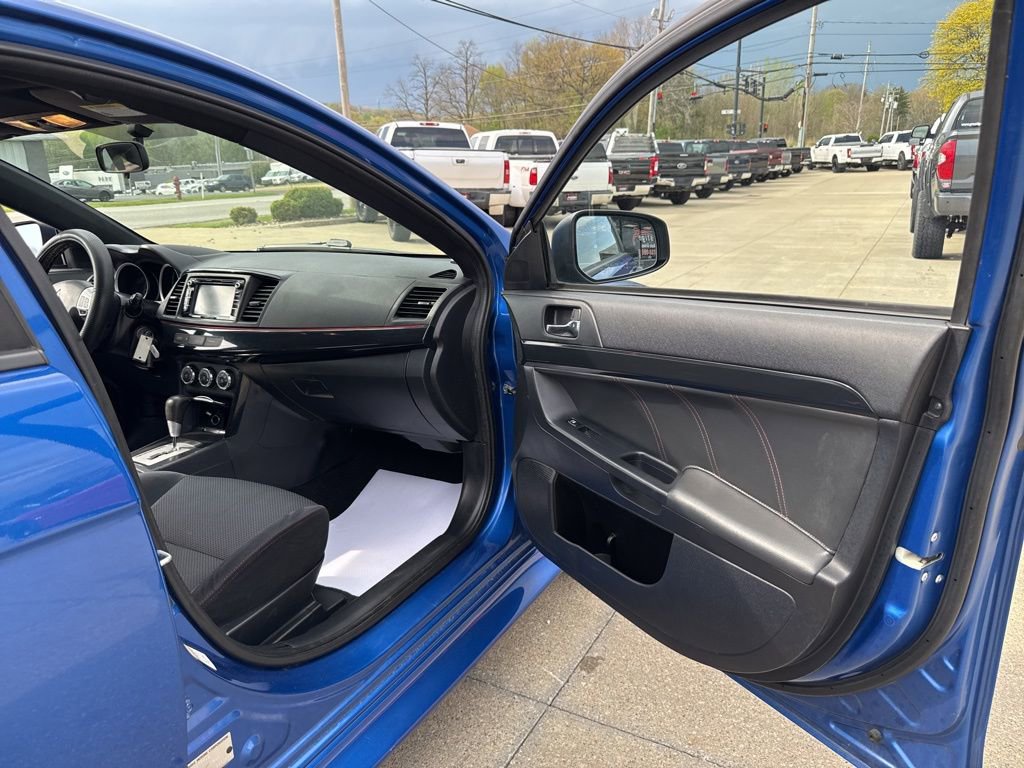 Used 2017 Mitsubishi Lancer LE FWD image 36