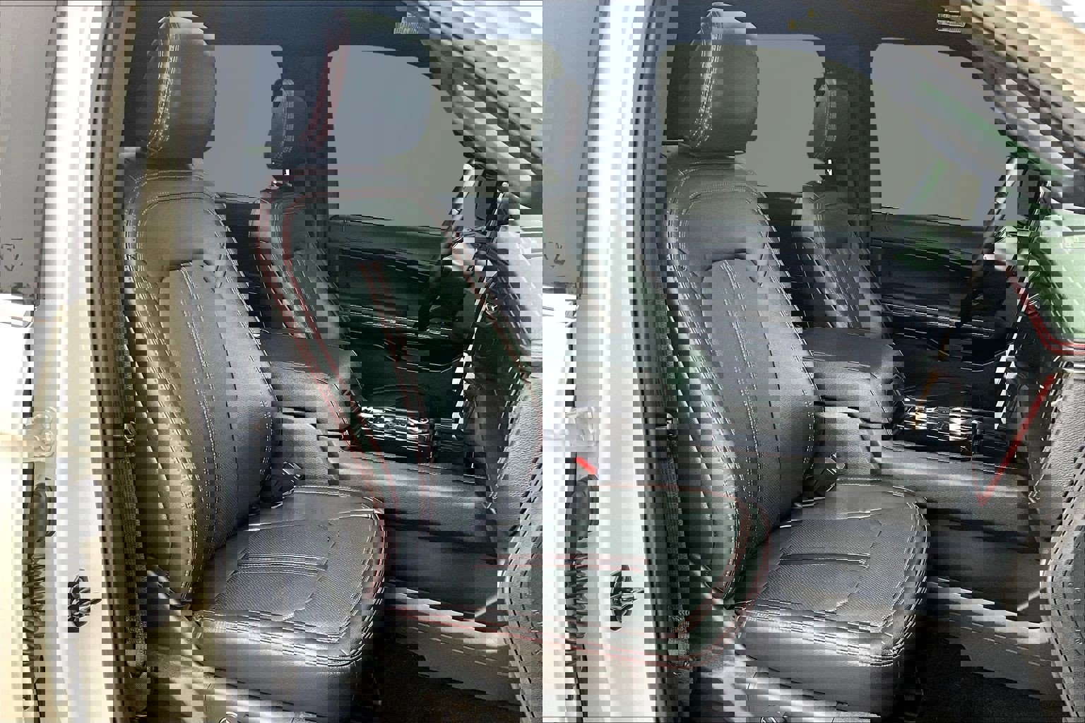 Used 2022 Ford Expedition Max Limited image 7