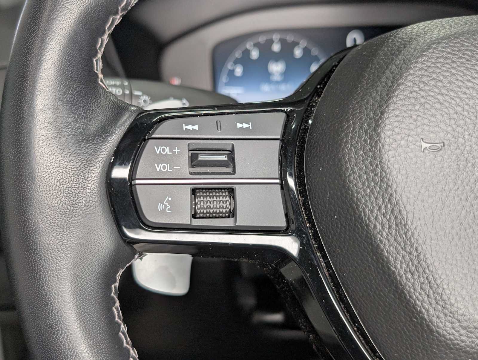 Certified 2025 Acura ADX AWD image 35