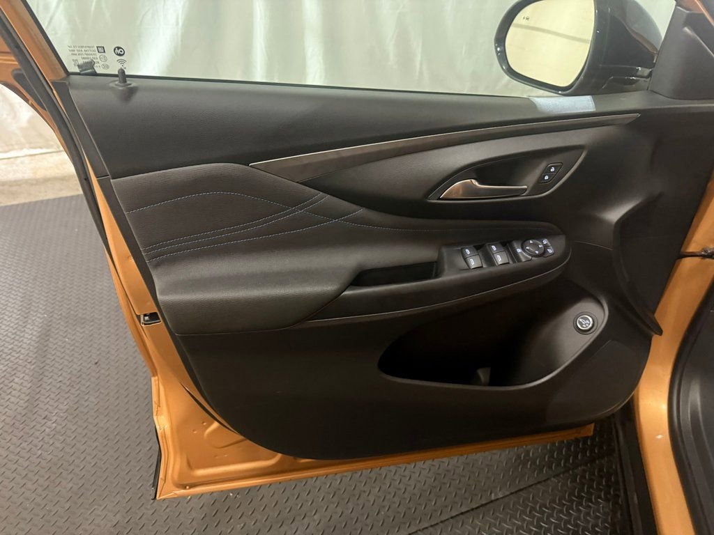 Used 2024 Buick Envista Sport Touring w/ Convenience II Package image 23