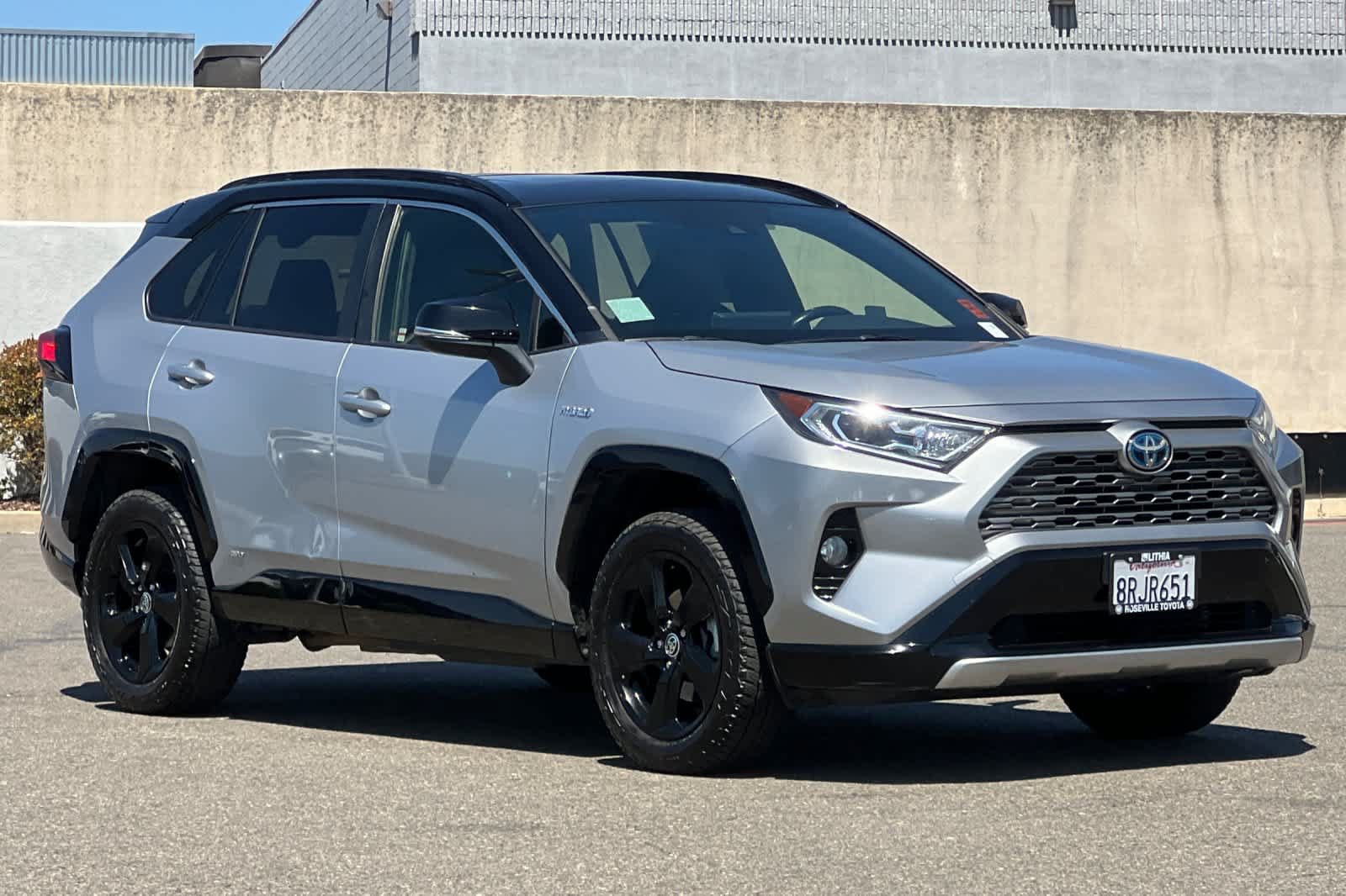 Used 2020 Toyota RAV4 XSE w/ XSE Grade Weather Package AWD/4WD image 5