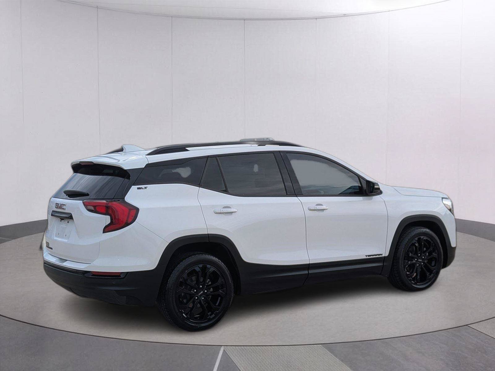 Used 2019 GMC Terrain SLT w/ Preferred Package FWD image 6