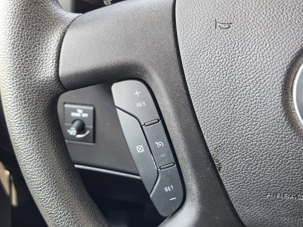 Used 2025 Chevrolet Express 3500 LS RWD image 28