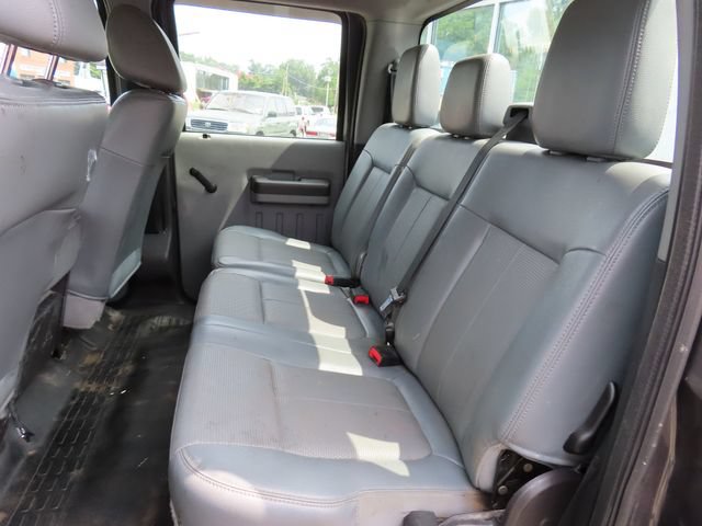 Used 2016 Ford F250 XL w/ XL Appearance Package AWD/4WD image 13
