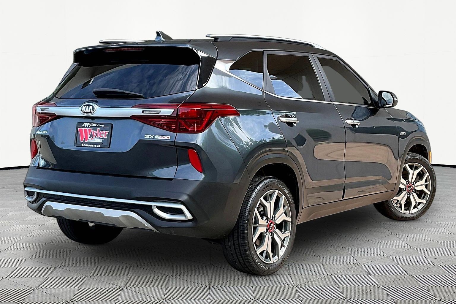 Used 2021 Kia Seltos SX AWD/4WD image 6