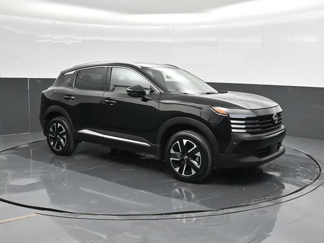 Used 2025 Nissan Kicks SR FWD image 6