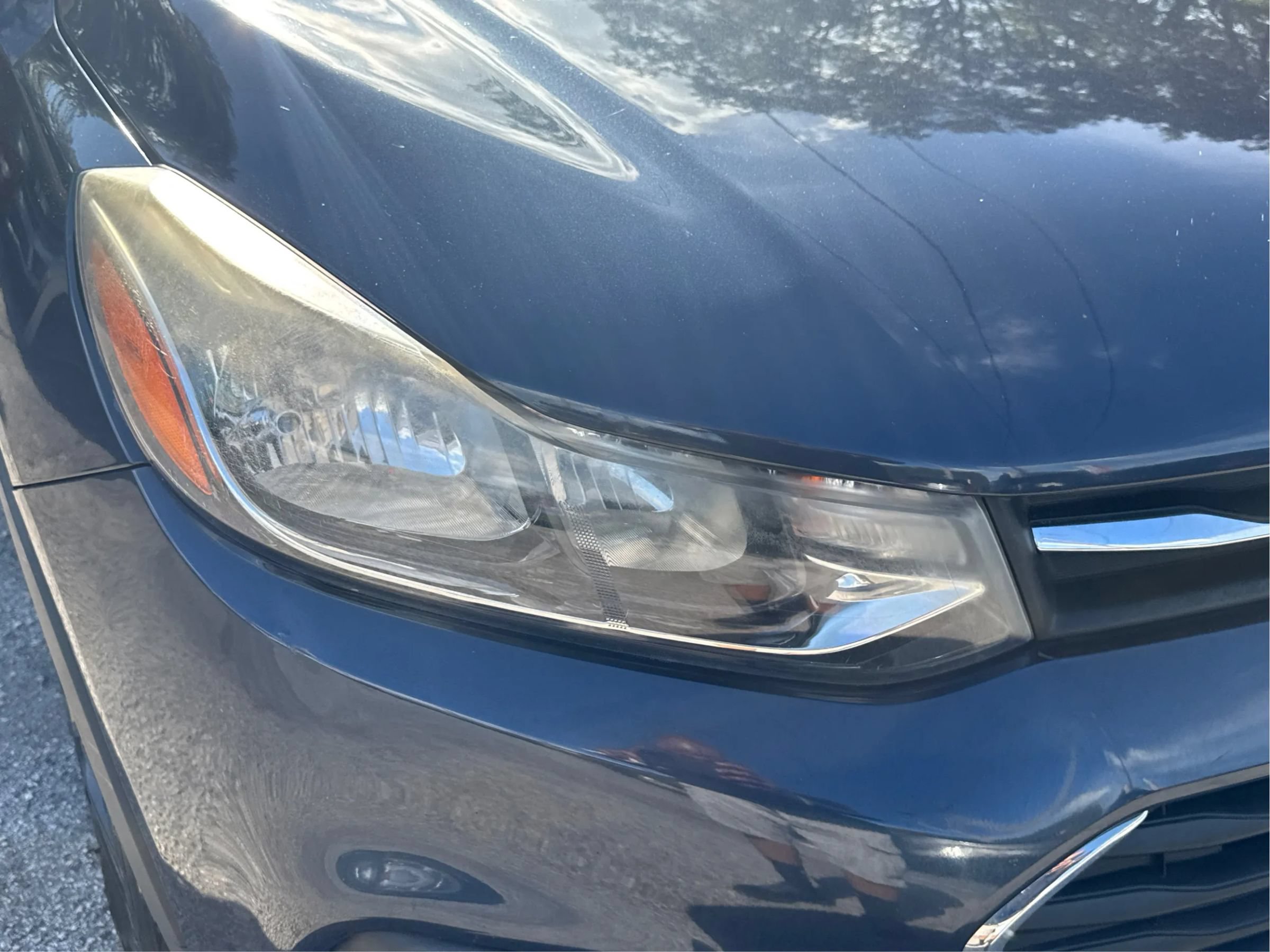 Used 2018 Chevrolet Trax LS FWD image 9