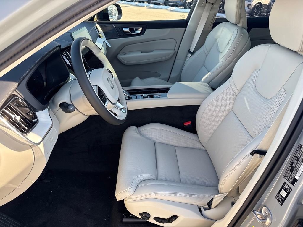 New 2026 Volvo XC60 B5 Ultra w/ Climate Package AWD/4WD image 7