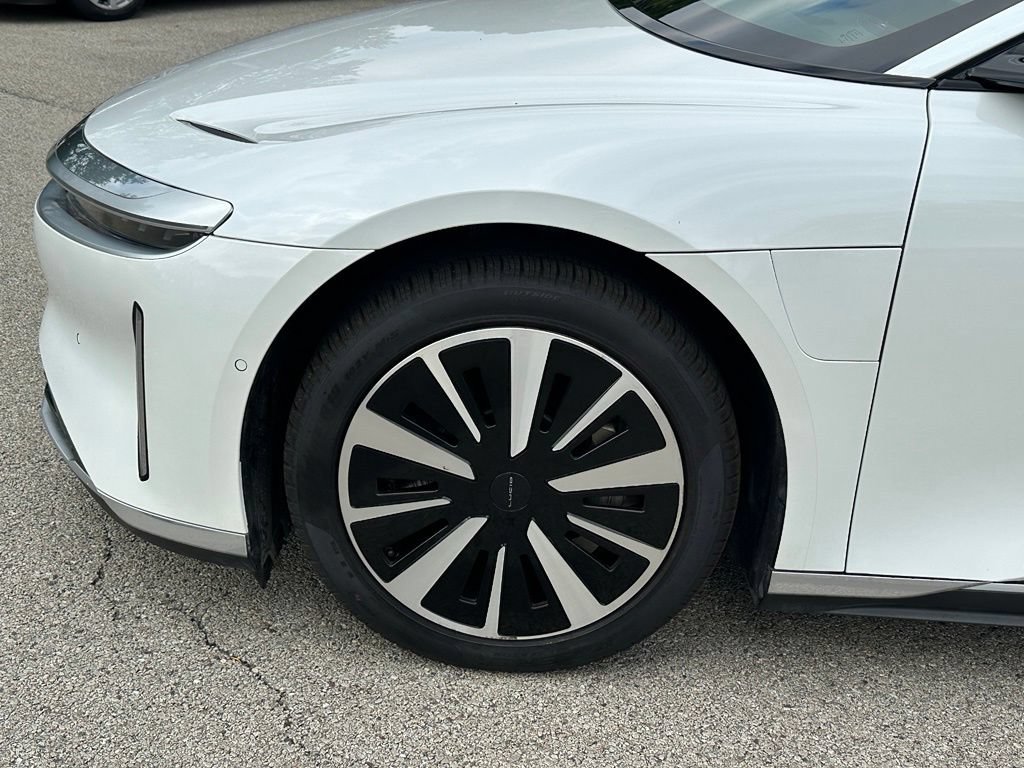 Used 2024 Lucid Air Touring AWD/4WD image 10