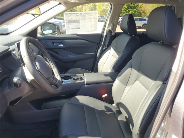New 2026 Nissan Rogue SV image 5